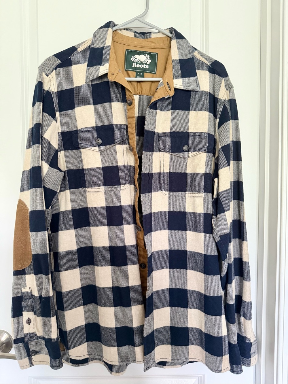 Men’s Roots Plaid Flannel Medium Size